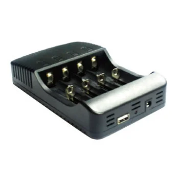Multifunctional 4-Channel Battery Charger for Ni-MH, Ni-Cd, Li-Ion