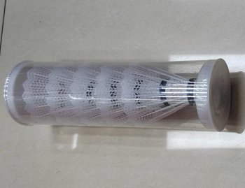 Durable Nylon Badminton Shuttlecocks 5-Piece Set for Training, White