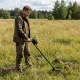 GC-1032 Metal Detector with LCD Display and 3 Operating Modes