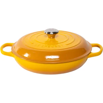 Le Creuset Gourmet Shallow Cast Iron Casserole 30 cm, 3.5 l, Yellow