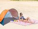 Pop-up beach tent with UV protection, self-assembling, blue-orange