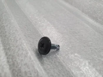 Tvirtinimo sraigtai metalinei profiliuotai tvorai 4.2x16 mm, RAL 7024