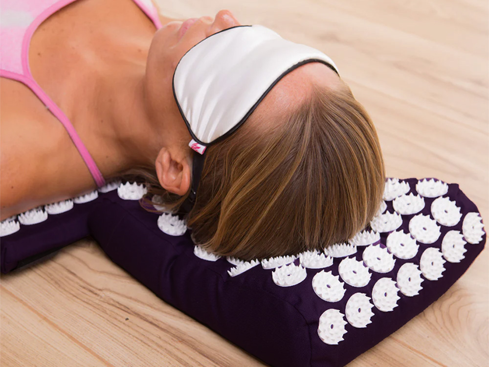 Massage Acupressure Pillow (28x32cm), Different colors (0)