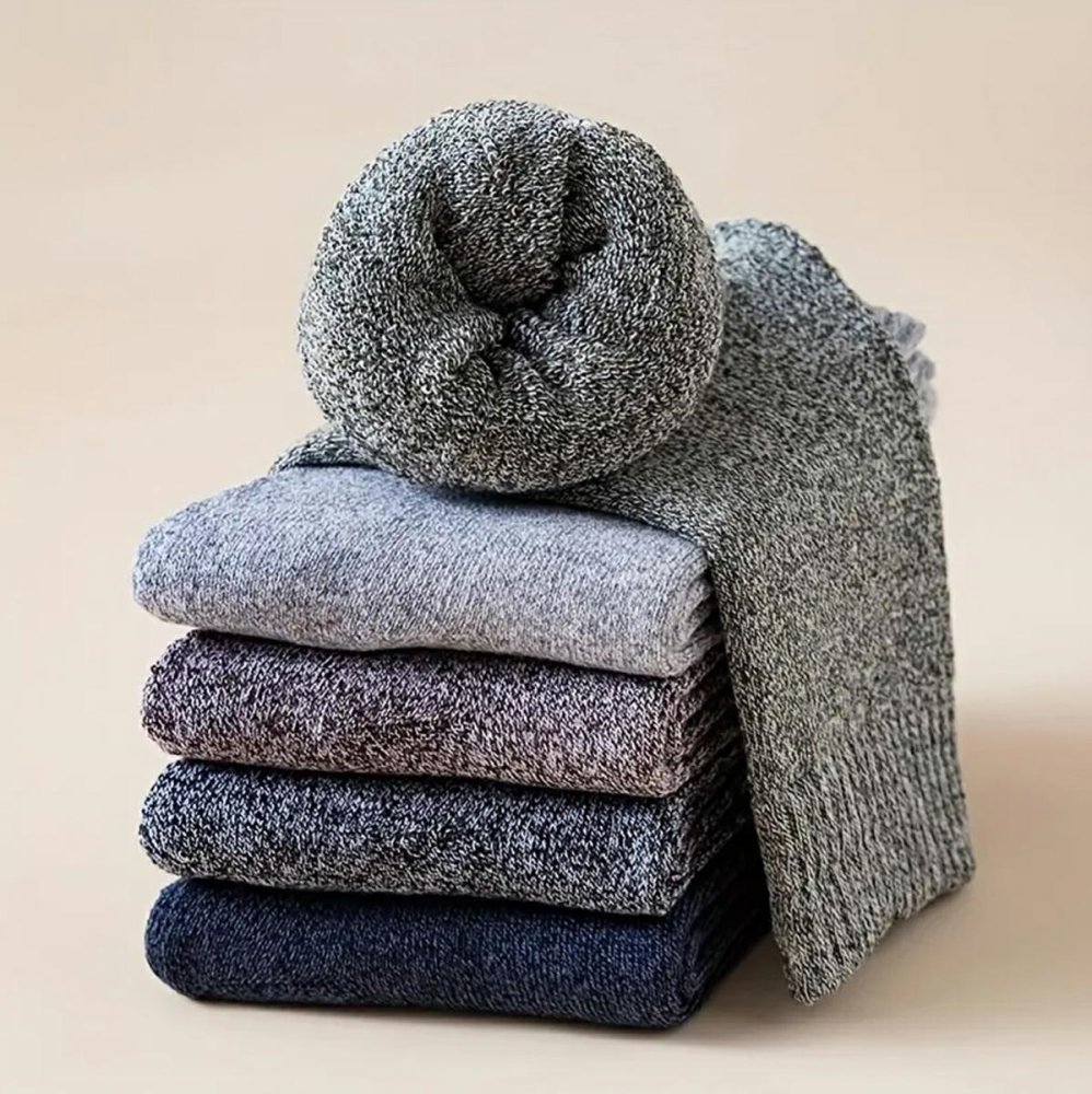 Men's Warm Winter Socks 5 Pair Pack, Size 39-45, Multicolor (1)