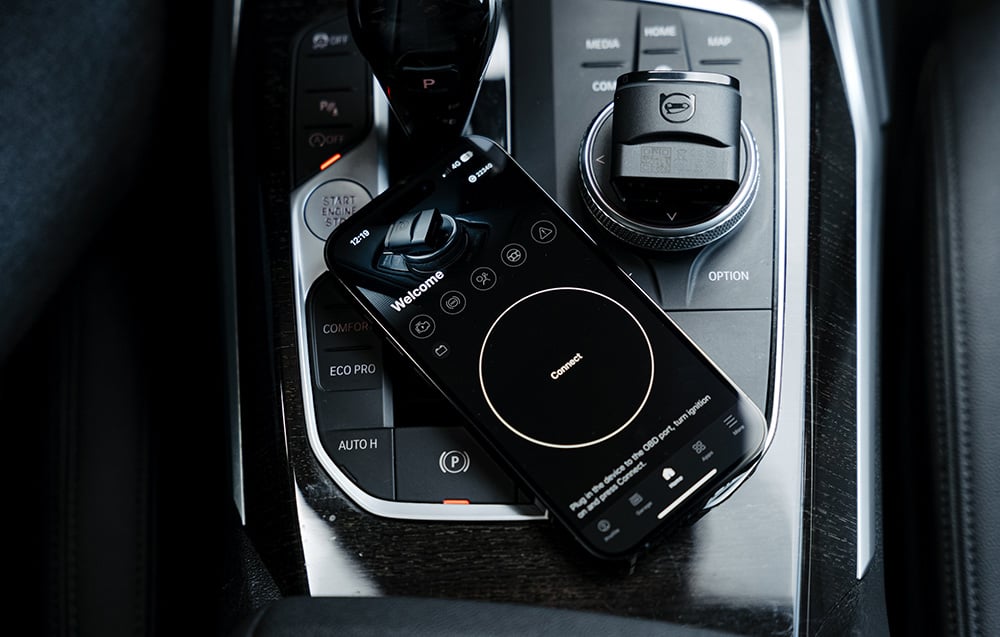 OBDeleven NextGen Pro Pack Diagnostic Tool + 200 Credits (12-Month Plan) (3)