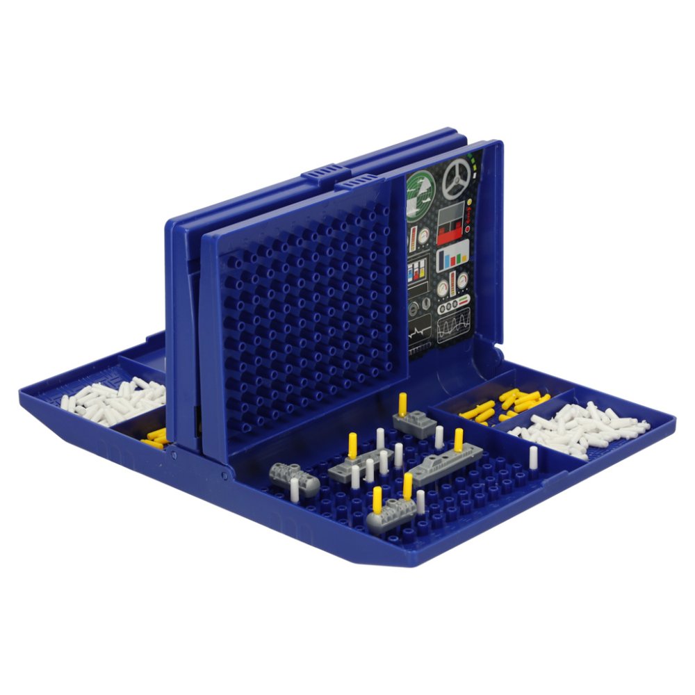 Battleship Sea Battle Strategy Game in a Portable Travel Case (2)