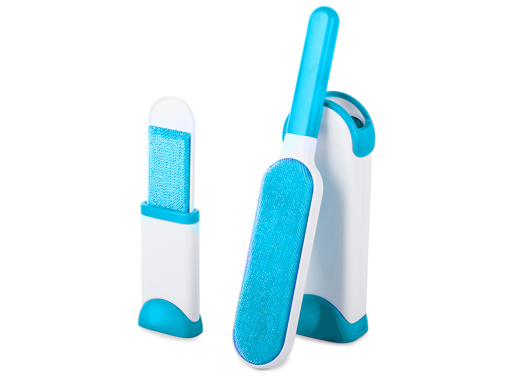 Double-sided brush for removing pet hair and lint from clothes and upholstery, blue (0)