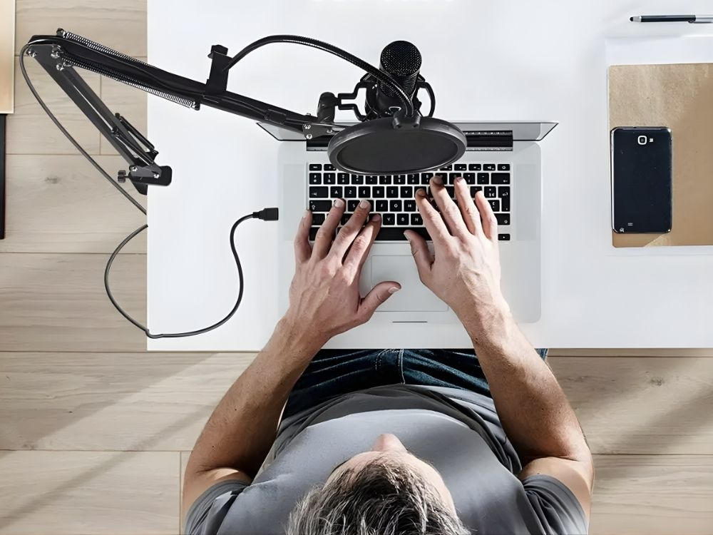 USB Condenser Microphone Kit with Boom Arm Stand and Pop Filter for Streaming, Black (1)