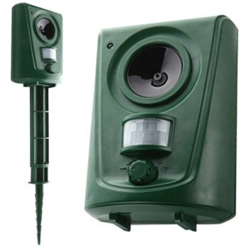 Ultrasonic Animal Repeller 7-in-1 with Motion Sensor, Green