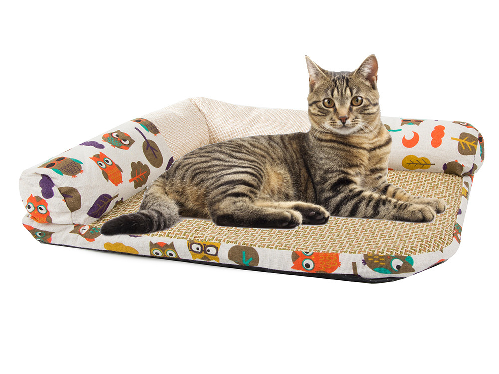Cat bed with scratching surface, sleeping mat, size M (1)