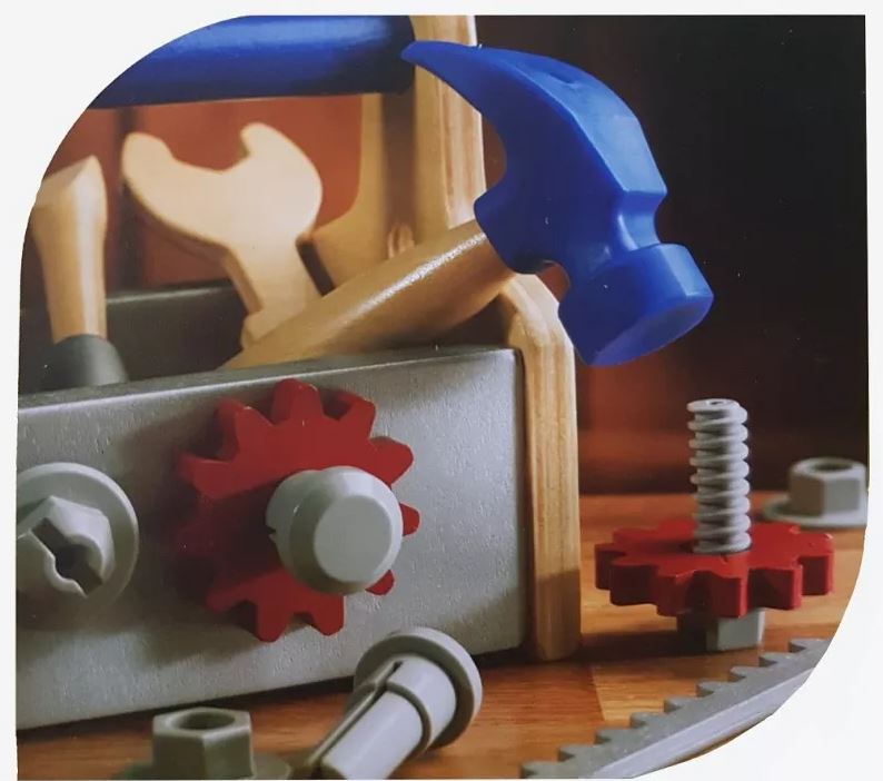 Kids Toy Tool Set Constructor Wooden Workshop in a Box (2)