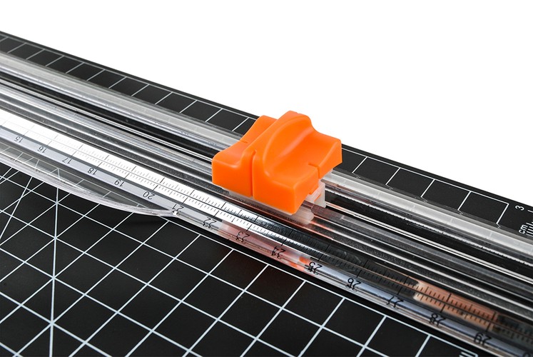 Guillotine Paper Cutter A3 (2)