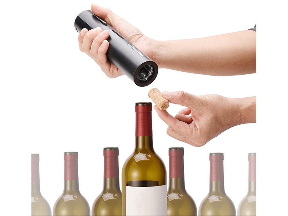 Electric Corkscrew Including Foil Cutter, Wine Pourer and Stopper / Wine Opener Accessory Set, Black (1)