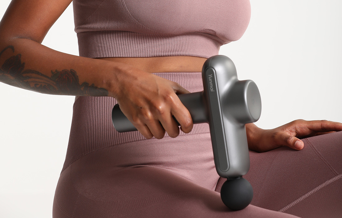 Yunmai Pro Massager Gun Relaxing Muscle Pistol Device with 5 Nozzles