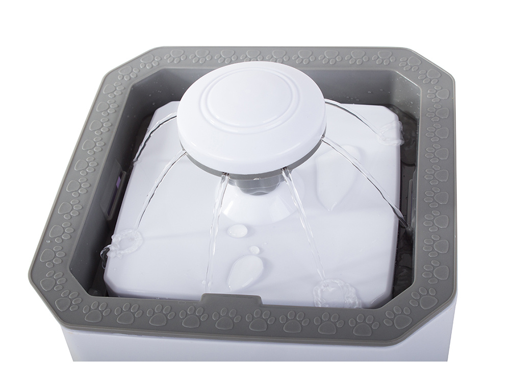 Suņu un Kaķu Dzeramtrauks Strūklaka Bļoda Vieta Ūdenim 2,5L, Balta | Dog and Cat Water Fountain Drinker