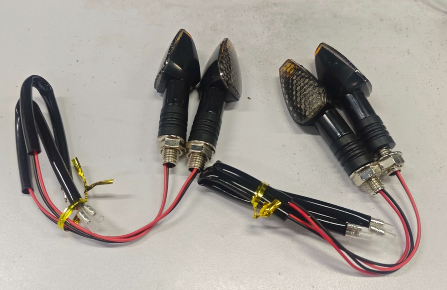 Universal 14-LED Turn Signals Set of 4, High Brightness Indicators