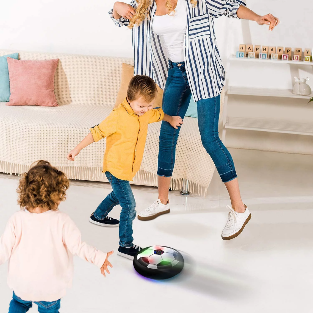 Lidojošā futbola bumba Hoverball ar LED apgaismojumu