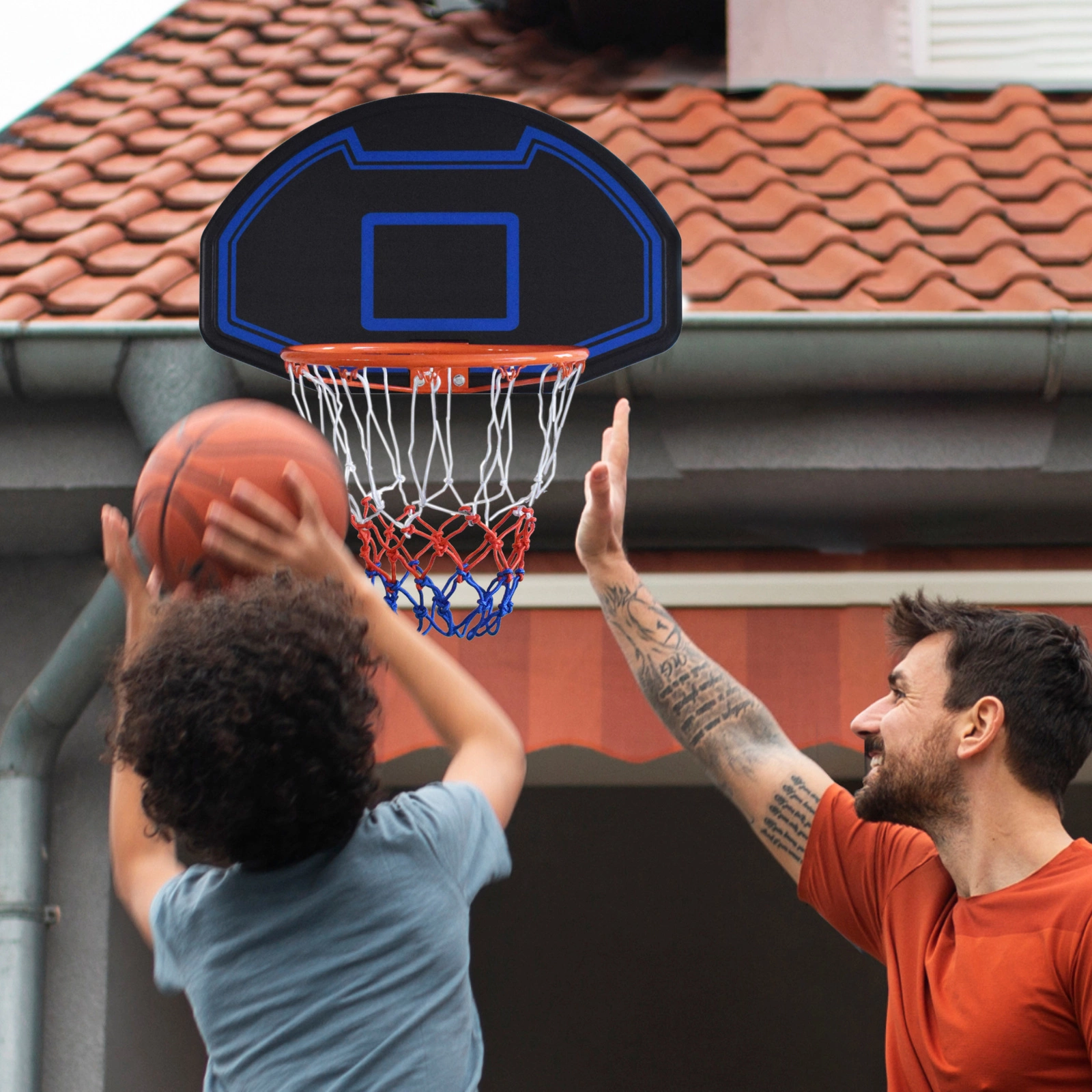Basketbola grozs BACKYARD FALCON, pie sienas montējams, melns