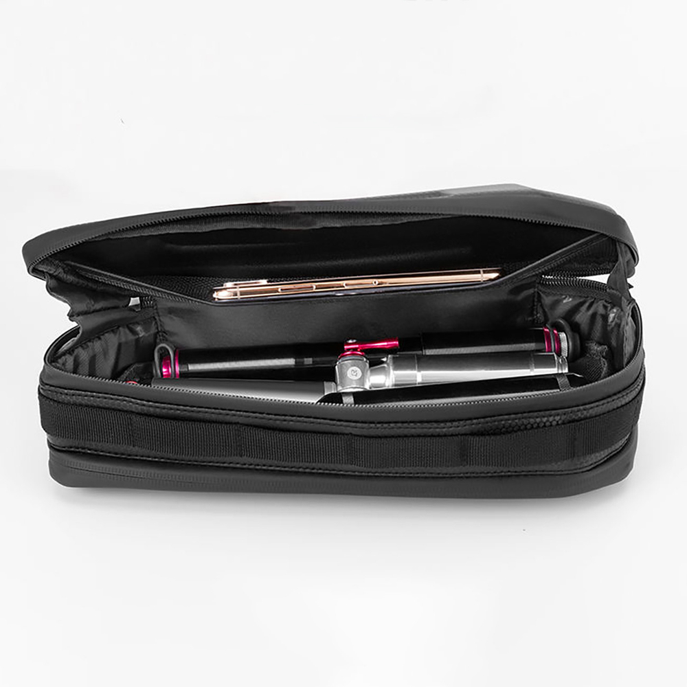 Rockbros B66 ūdensnecaurlaidīga velosipēda rāmja soma 1.5L, melna