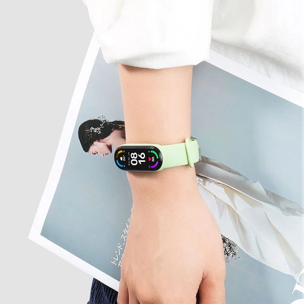 Tech-Protect IconBand strap for Xiaomi Mi Smart Band 5 / 6 / 7 / NFC - yellow