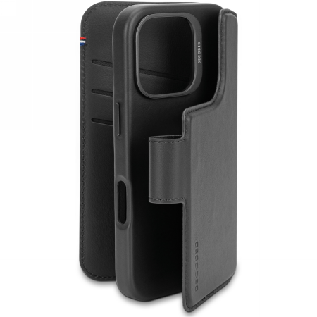 Decoded Leather Detachable Wallet MagSafe Case with Wallet for iPhone 16 Pro - Black