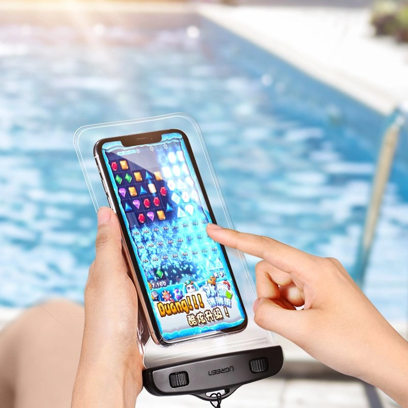 Ugreen LP186 60959 case waterproof IPX8 for 4-6.5\\\" smartphone - black and transparent