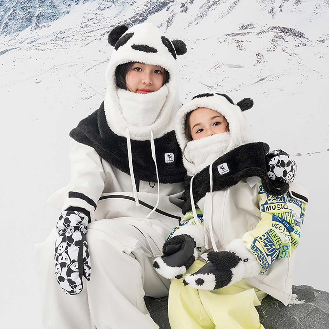 Qunature Panda Kids Ski Gloves, Size S - Black/White