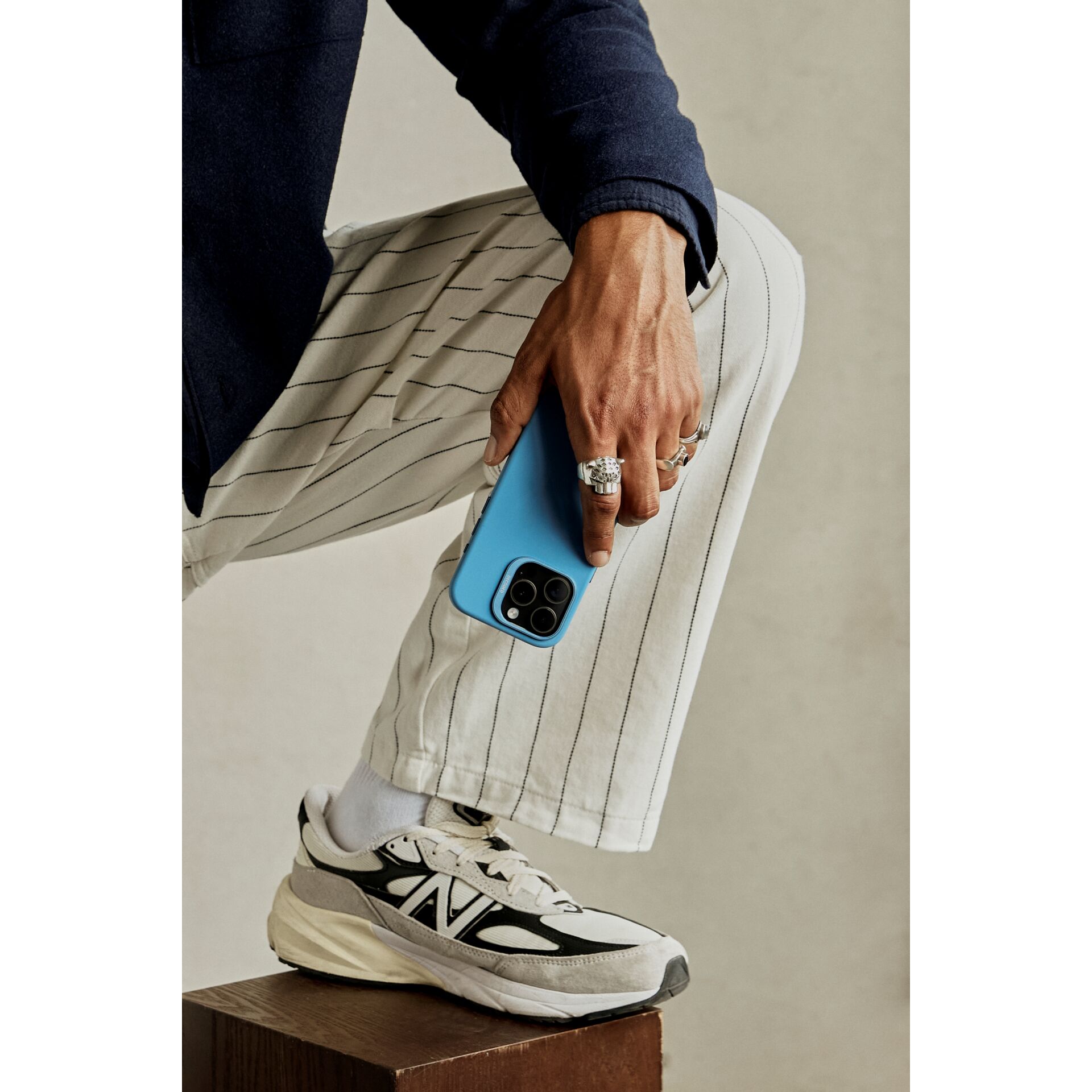 Decoded AntiMicrobial Silicone Case with MagSafe for iPhone 16 Pro Max - Blue