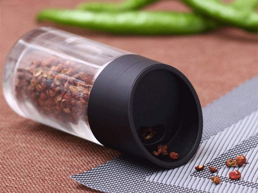 Rotating Spice Rack with 12 Glass Jars Countertop Spice Organizer