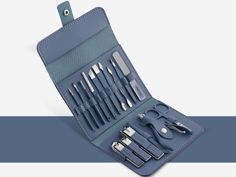 Manicure and Pedicure Set in Case, 16 Pieces, Blue