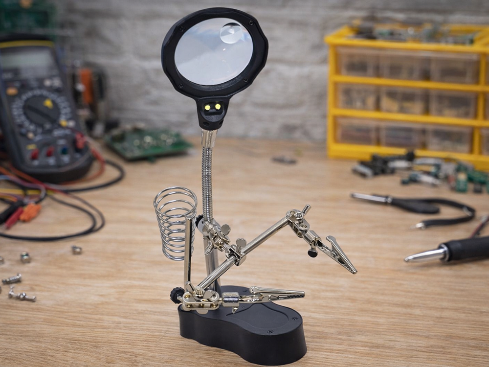 Third Hand Soldering Station with LED Magnifying Glass and Clips, Black