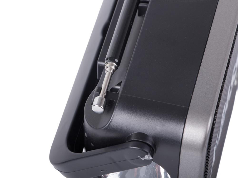 Portable AM/FM Jobsite and Kitchen Radio RDD RD-306 with Flashlight, grey (3)