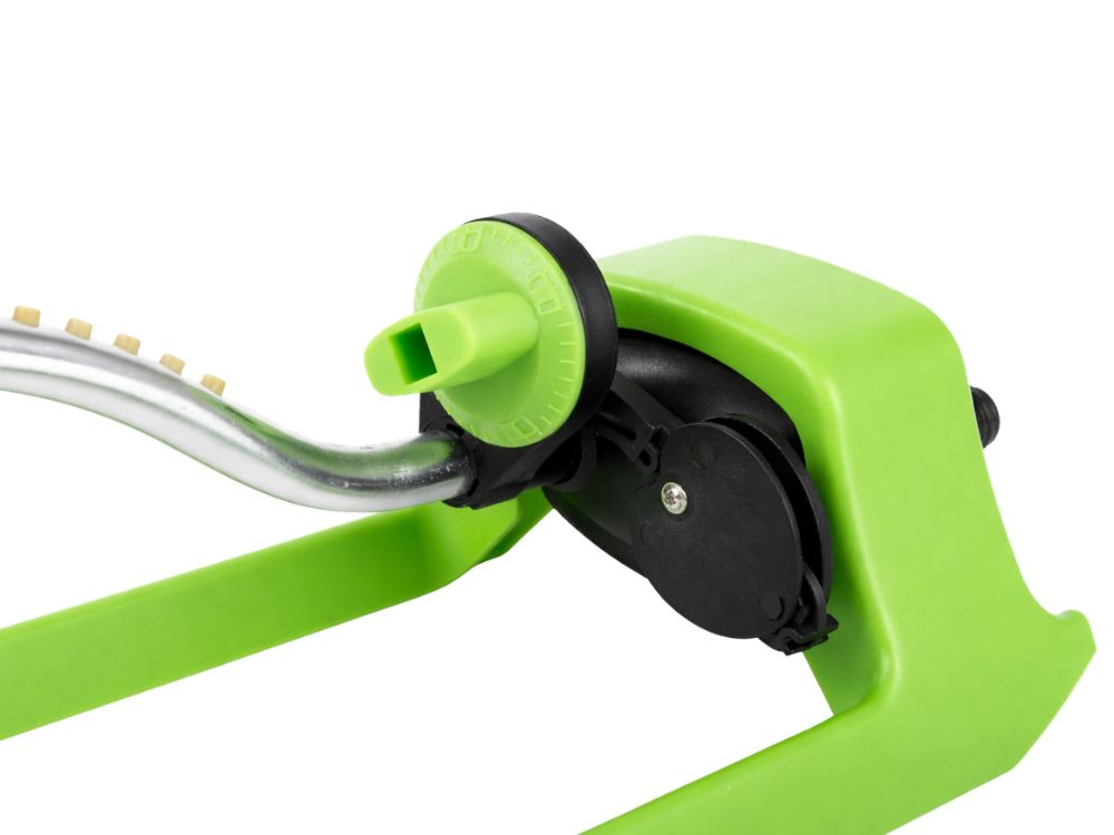Adjustable Oscillating Garden Sprinkler 15 Nozzles Large Range, Green-Silver