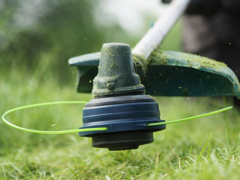 Heavy-Duty Trimmer Line 15m 2.4mm for Brush Cutters, Green