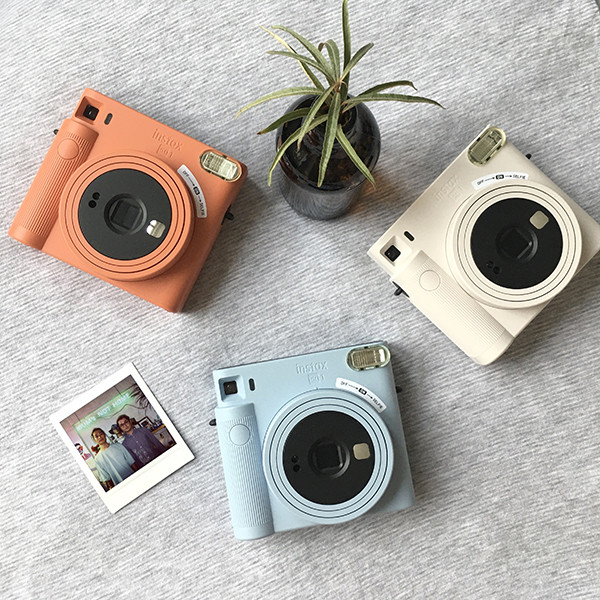 Fujifilm instax SQUARE SQ 1 terracotta orange Instant Film Camera