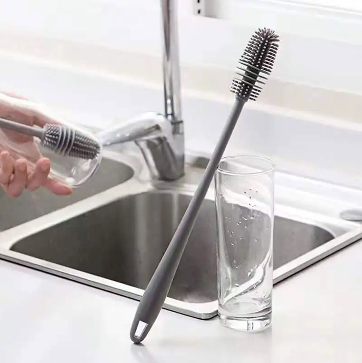 Silicone Brush For Washing Bottles 31сm, White