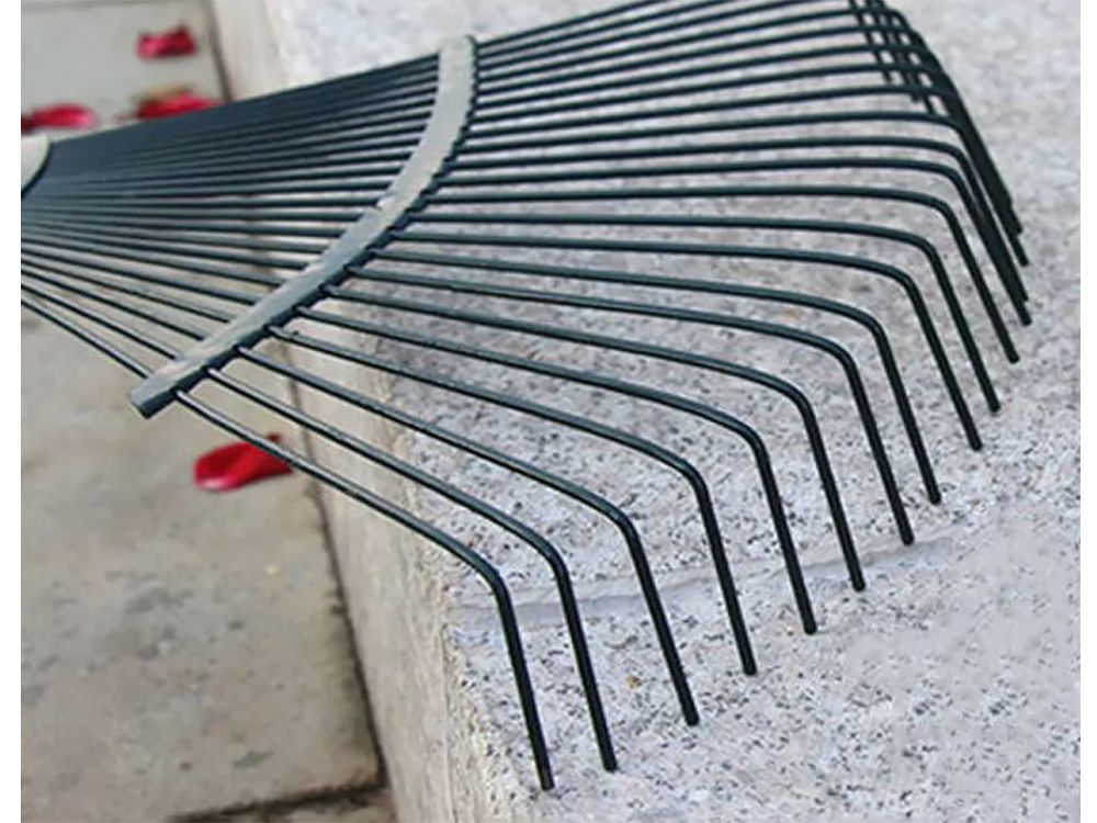 Metal Garden Rake For Grass Leaves, 36 cm