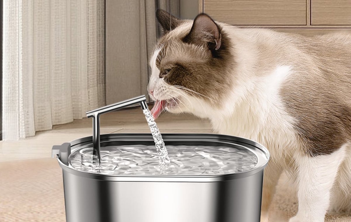 Rojeco Dog and Cat Water Fountain Drinker 3.2L