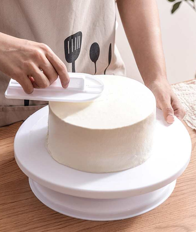 Cake Icing Smoothers Decorating Spatula, White, 14,5x8cm