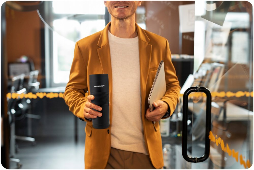 BERDSEN BD-784 Thermal Mug Bottle Thermos Flask for Hiking Picnic 590 ml, Black (0)